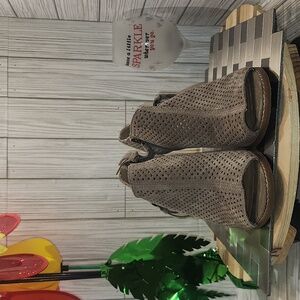 Lucky brand suede wedge #242‎